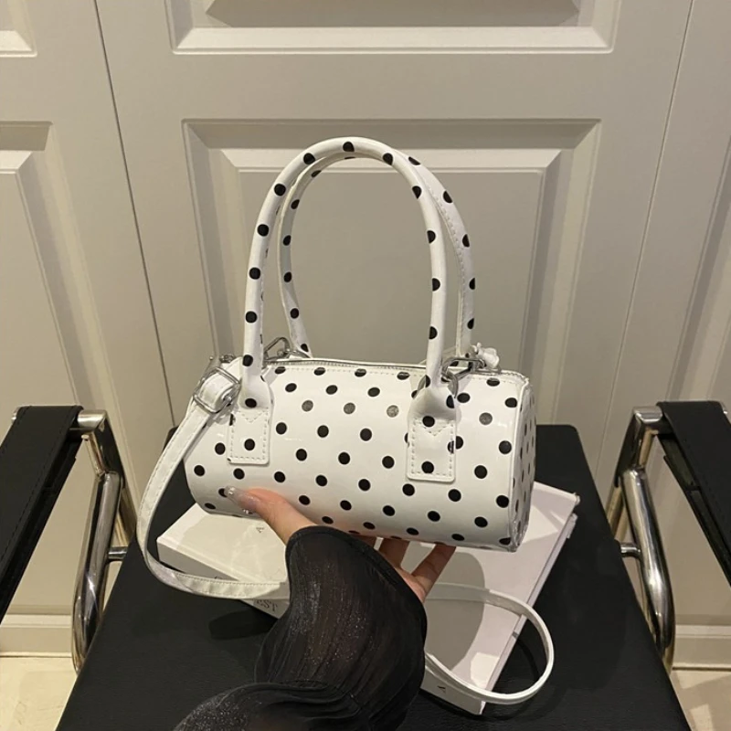 Mini Borsa Retrò a Pois con Tracolla Staccabile in Pelle Verniciata Lucida, Versatile Borsa a Cilindro da Spalla, Borsa a Tracolla da Donna - immagine 3