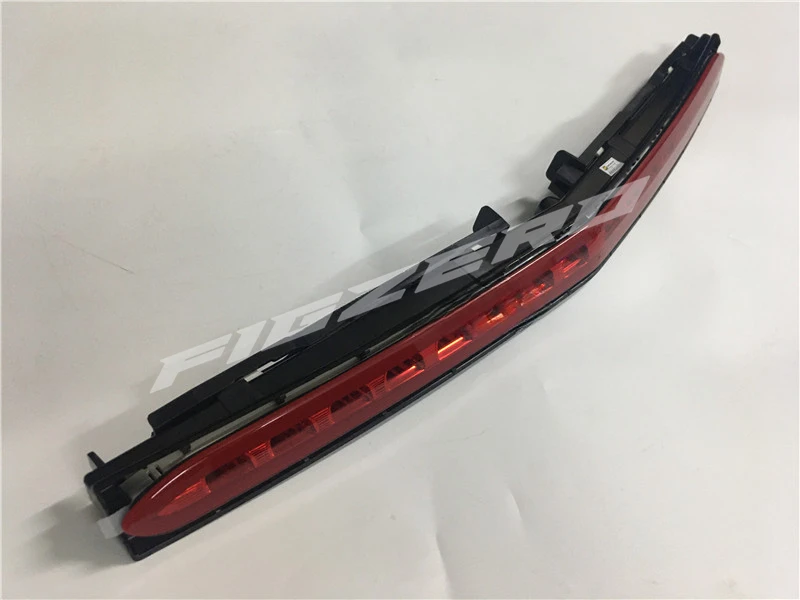 

China Brand New Genuine Figzero High Brake Lamp For Mercedes Benz W207 E200 E220 E250 E320 E350 E400 2008-2015