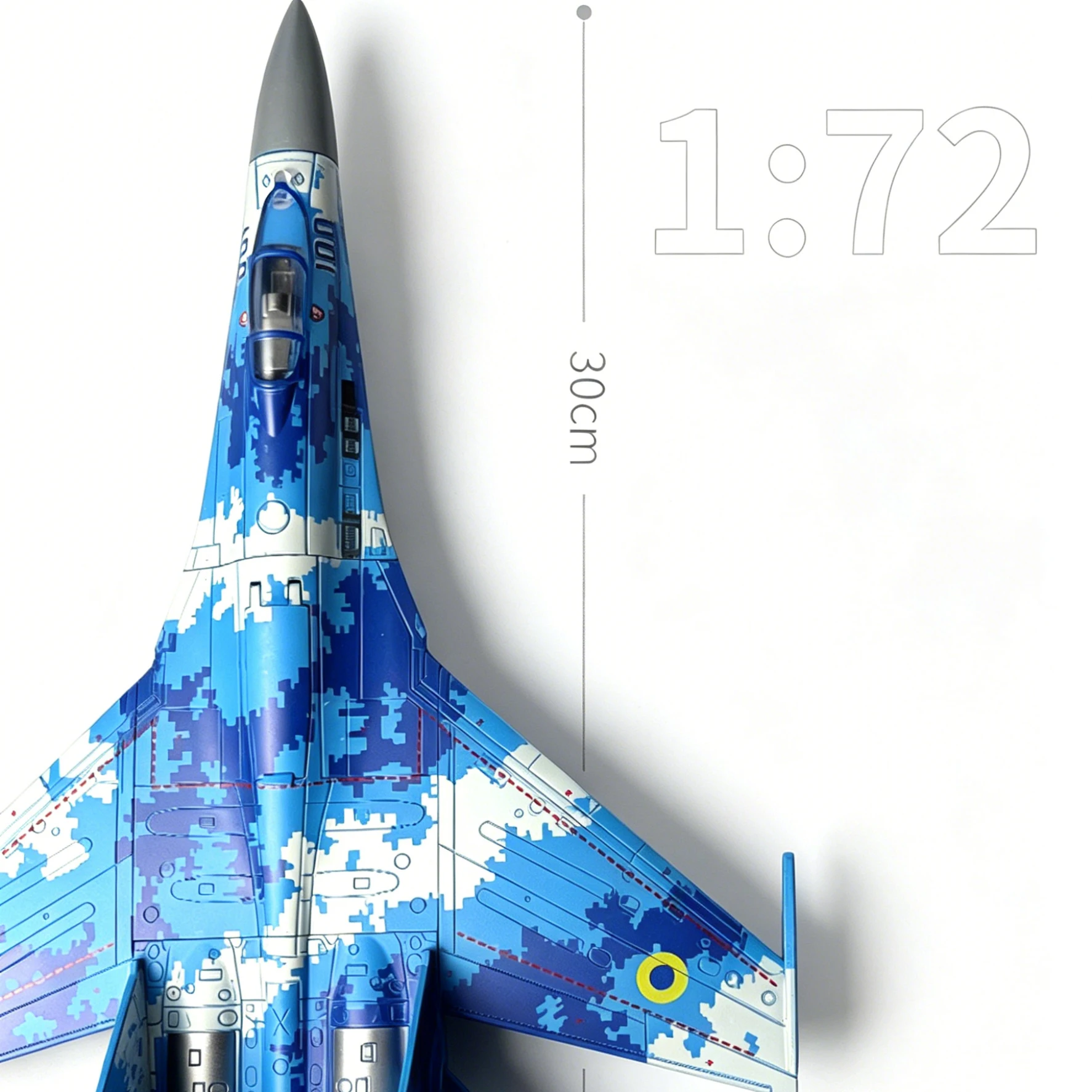 1:72 크리에이티브 밀리터리 장난감 수코이 Su-27 플랭커 항공기 우크라이나 공군 전투기 모델 무기 조립 블록 장난감