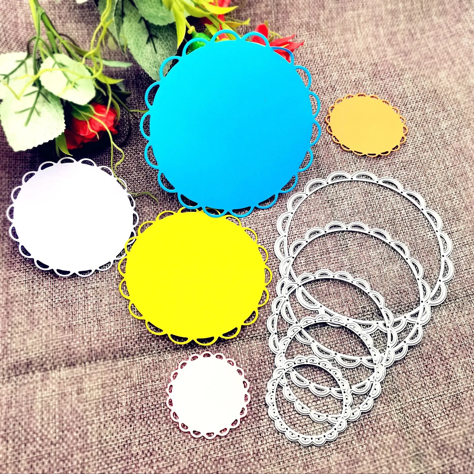 Description Picture 3 of item3 Sets Cuttting Dies for Card Making Metal DIY Cutting Die Frames Die-cuts Stencils for Scrapbooking Album Decoration