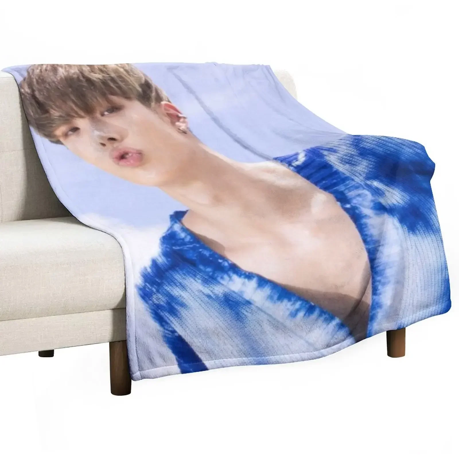 

Ateez Mingi Throw Blanket Custom Sofa Thin Blankets
