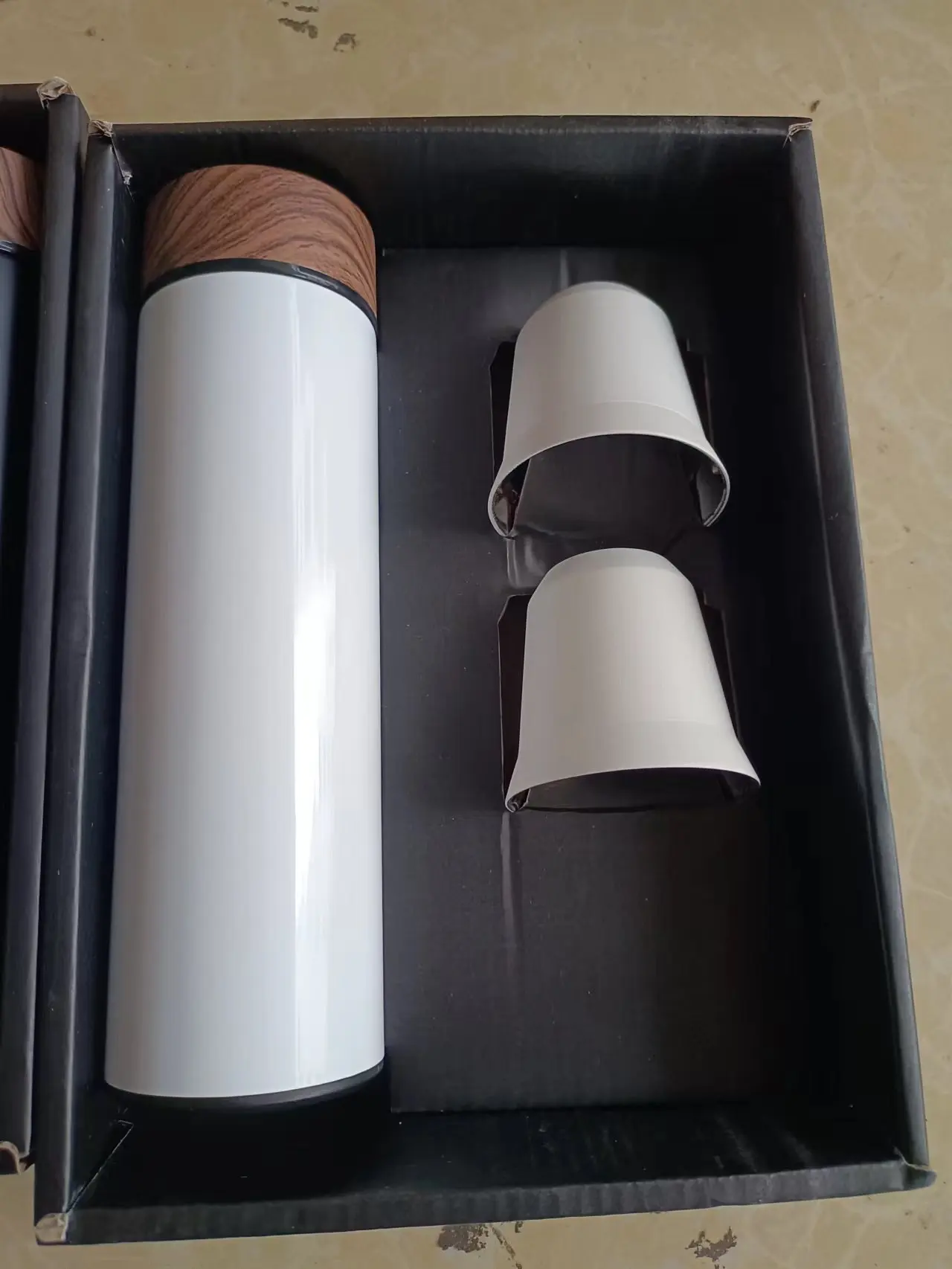 مجموعة متكاملة لشرب قهوتك السعودية في نزهاتك