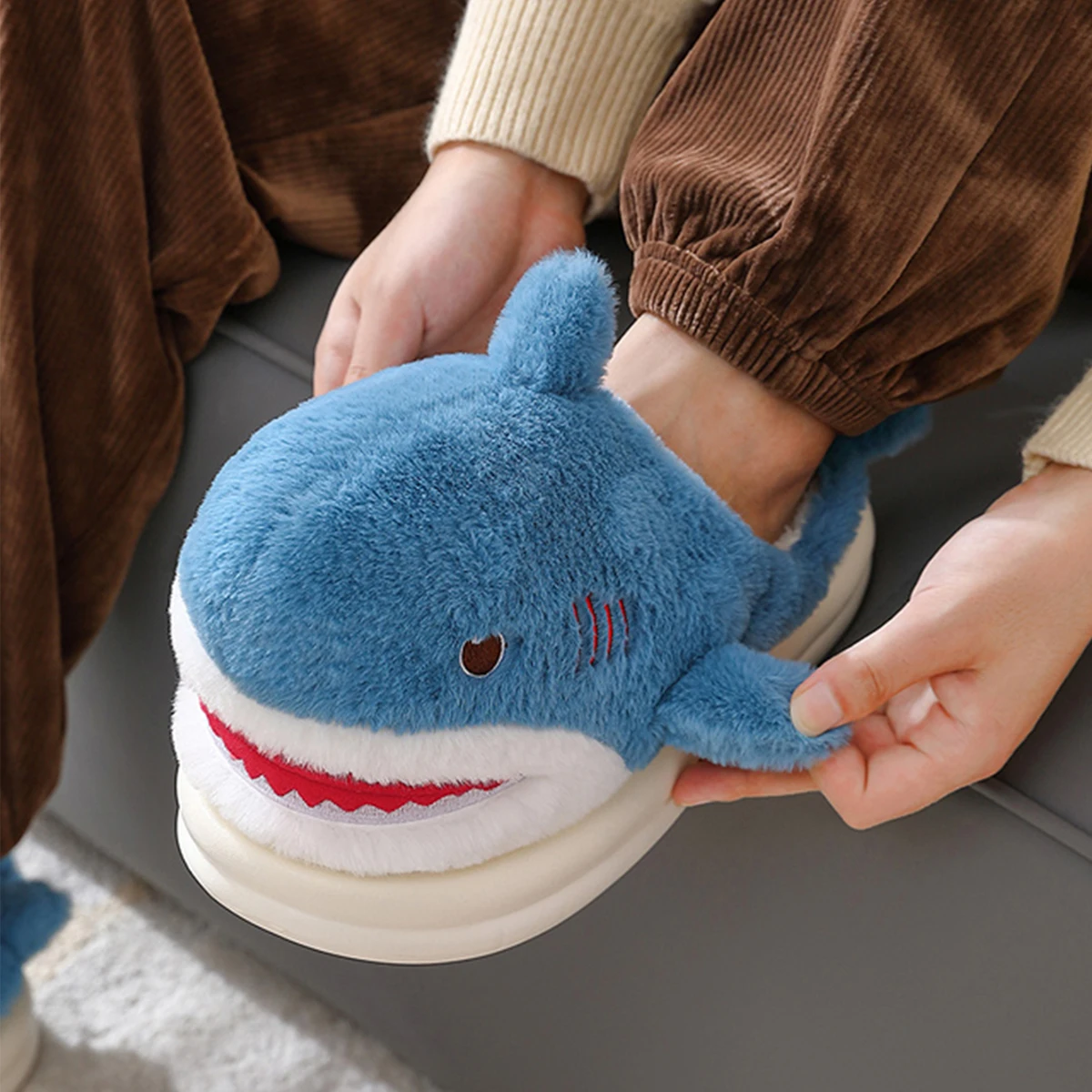 Mo Dou Cute Cartoon Shark Slippers for Women Winter Autumn Home Slippers for Men Non Slip Warm Plush Slippers for Unisex 3