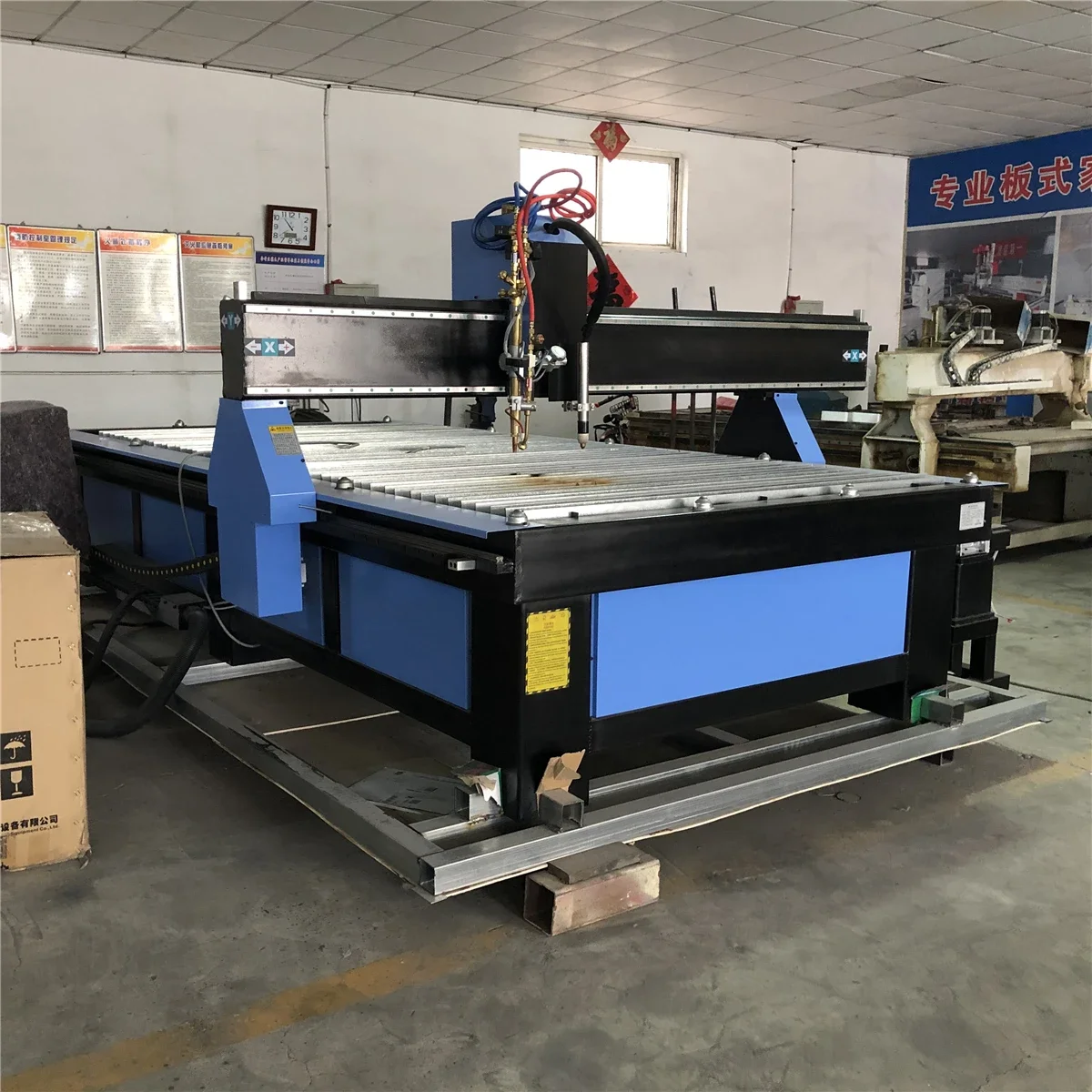 20mm Cutting CNC Plasma Cut Metal 1530 2030 Steel Pipe CNC Plasma Cutter With US Source 5*10 Metal Aluminum Cutting Machine 3