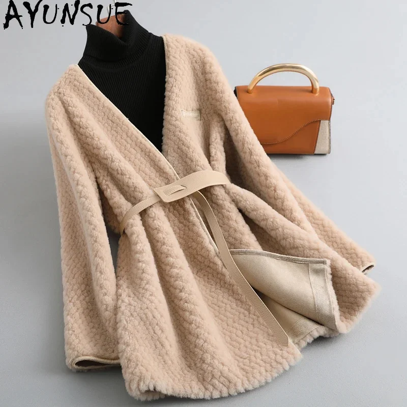 

Elegant AYUNSUE 100% Wool Coats for Women 2024 Autumn Winter Korean V-neck Fur Coat Female Sheep Shearing Jacket Lace-up Abrigos