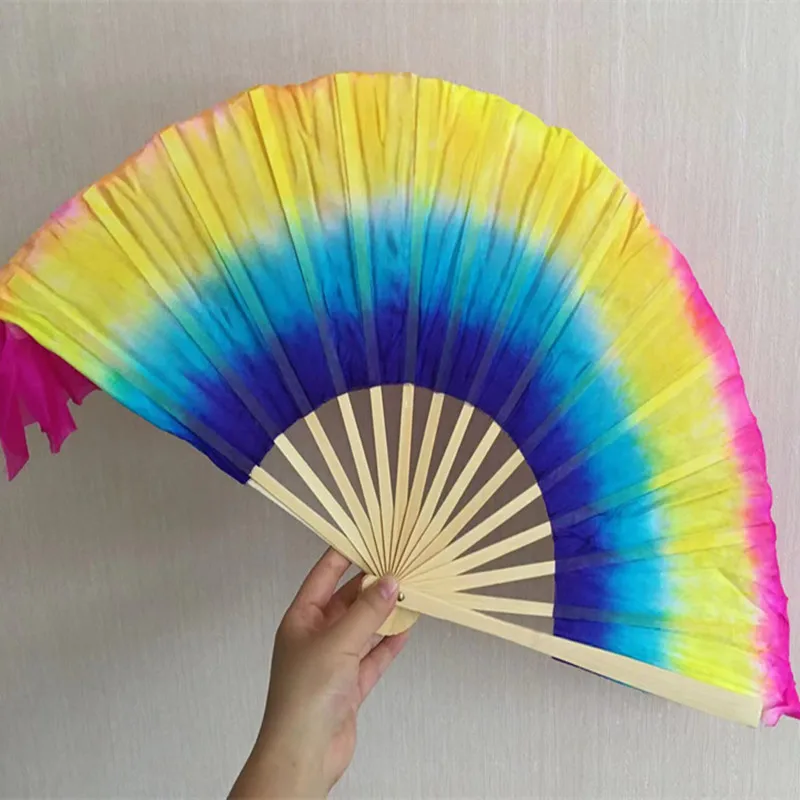 China Dance Props Yangko Square Folk Dancer Fan Veil 1 Pair(R+L) Half Moon Circle Doule Sided Silk Veil Wedding Party Show Adult