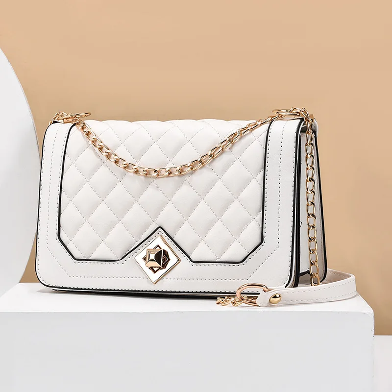 Chain Fashion Bag 2023 New Fashion Internet Celebrity One Shoulder Crossbody Simple and Versatile Women's Small Square Bag