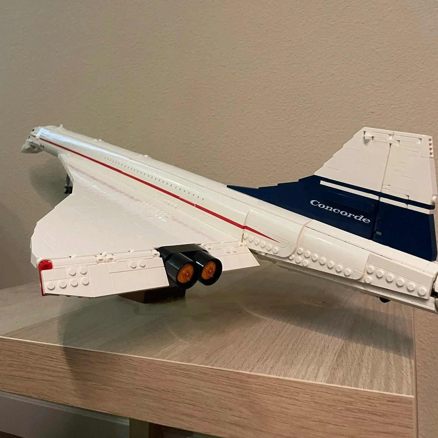 2083PCS Concorde Passenger Aircraft Building Block Creative Decoration Technical Model MOC Assembly Bricks Toys Kids Gifts