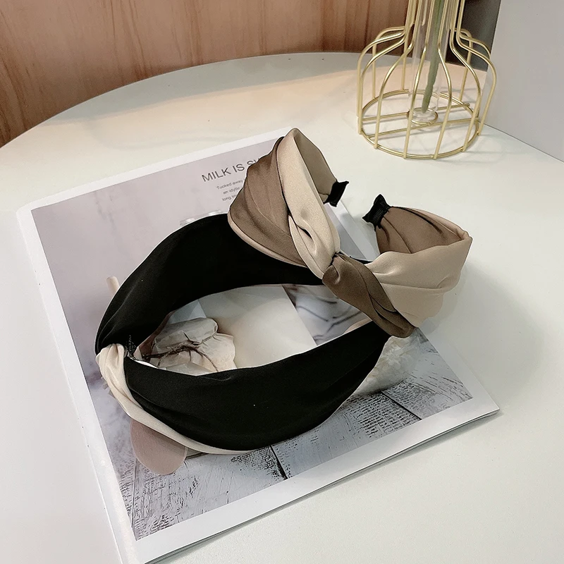 Рисунок 4 - Повязка на голову женская двухцветная