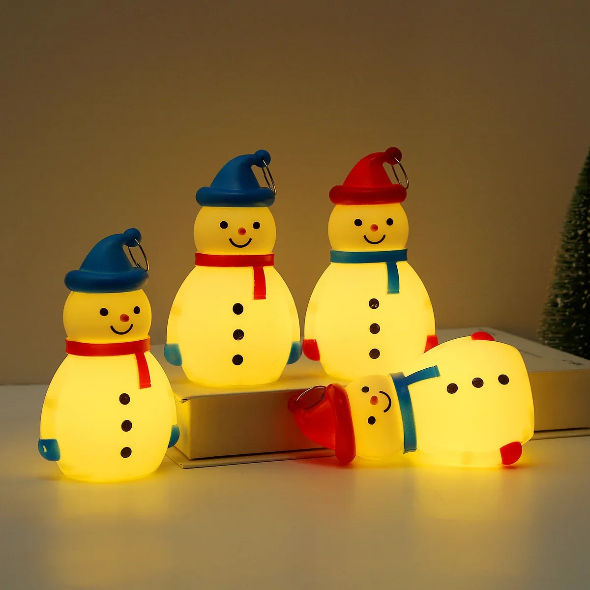 

Children's photography props Christmas decorations illuminated snowman decorations Christmas night lights and wind lights