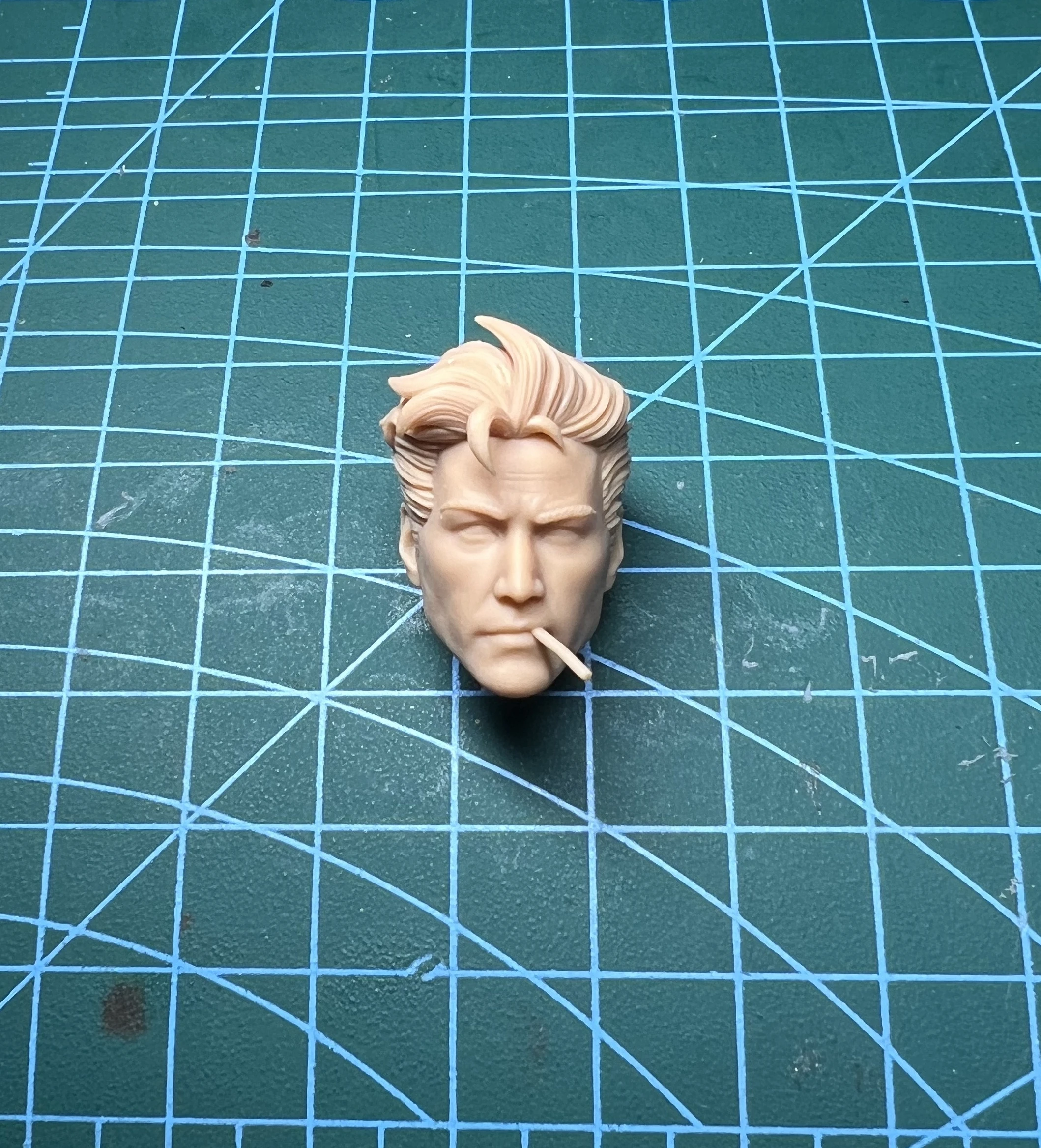 

McFarlane Size Unpainted Keanu Reeves Head Carved 1/12 Hell Detective Head Model Toys Fit 7'' Action Figure