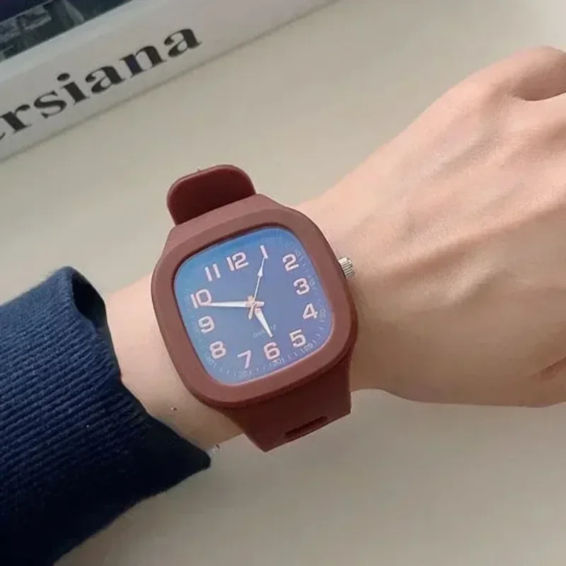 Fashion Women Squartz Dial Quartz Watches Men High Quality Silicone Quartz Wristwatches Students Waterproof Watch Clock Gifts