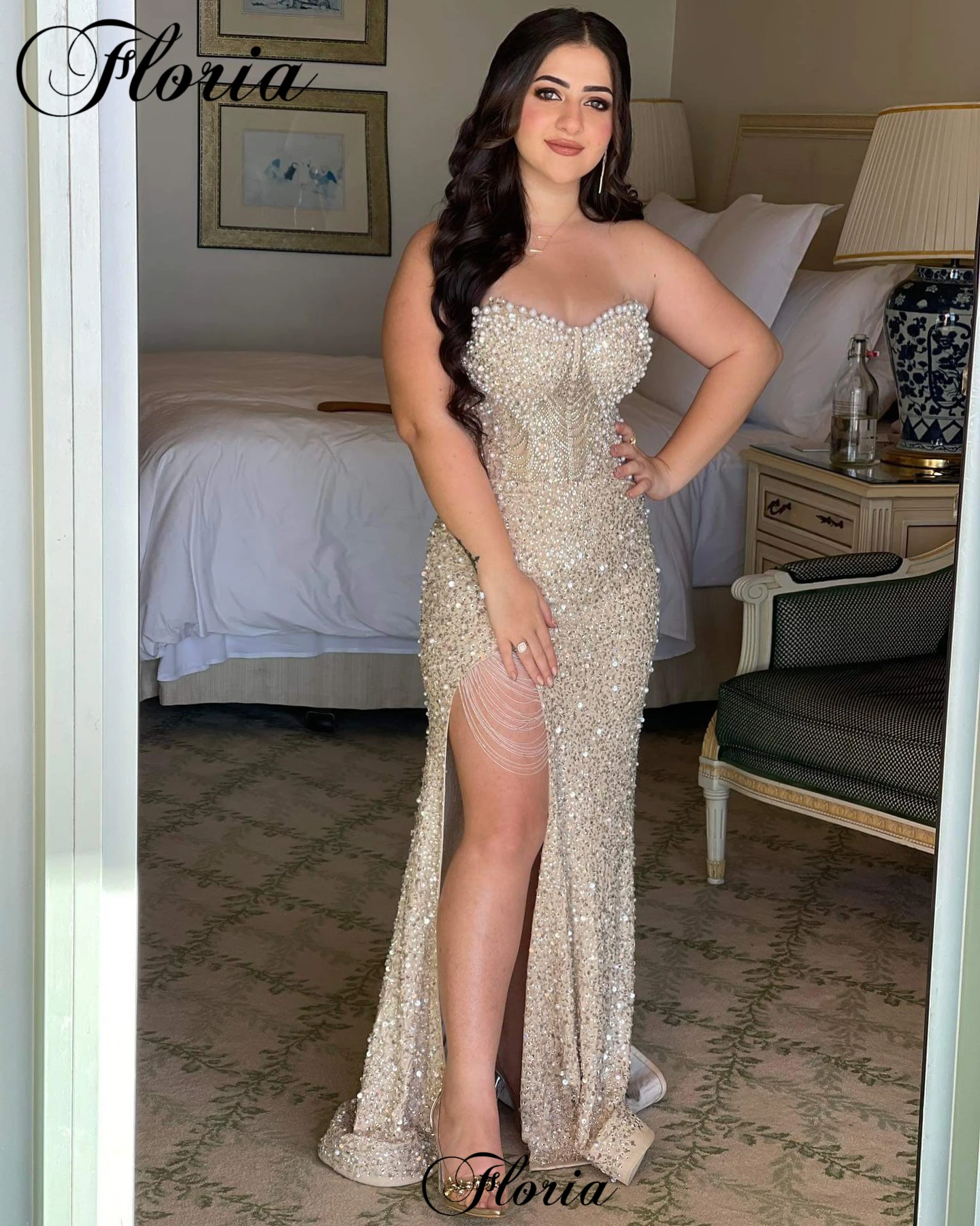 Sexy Simple Cocktail Dresses Side Slit Sweetheart Sequined Celebrity Dresses Vestidos Femenino Prom Party Gowns Birthday