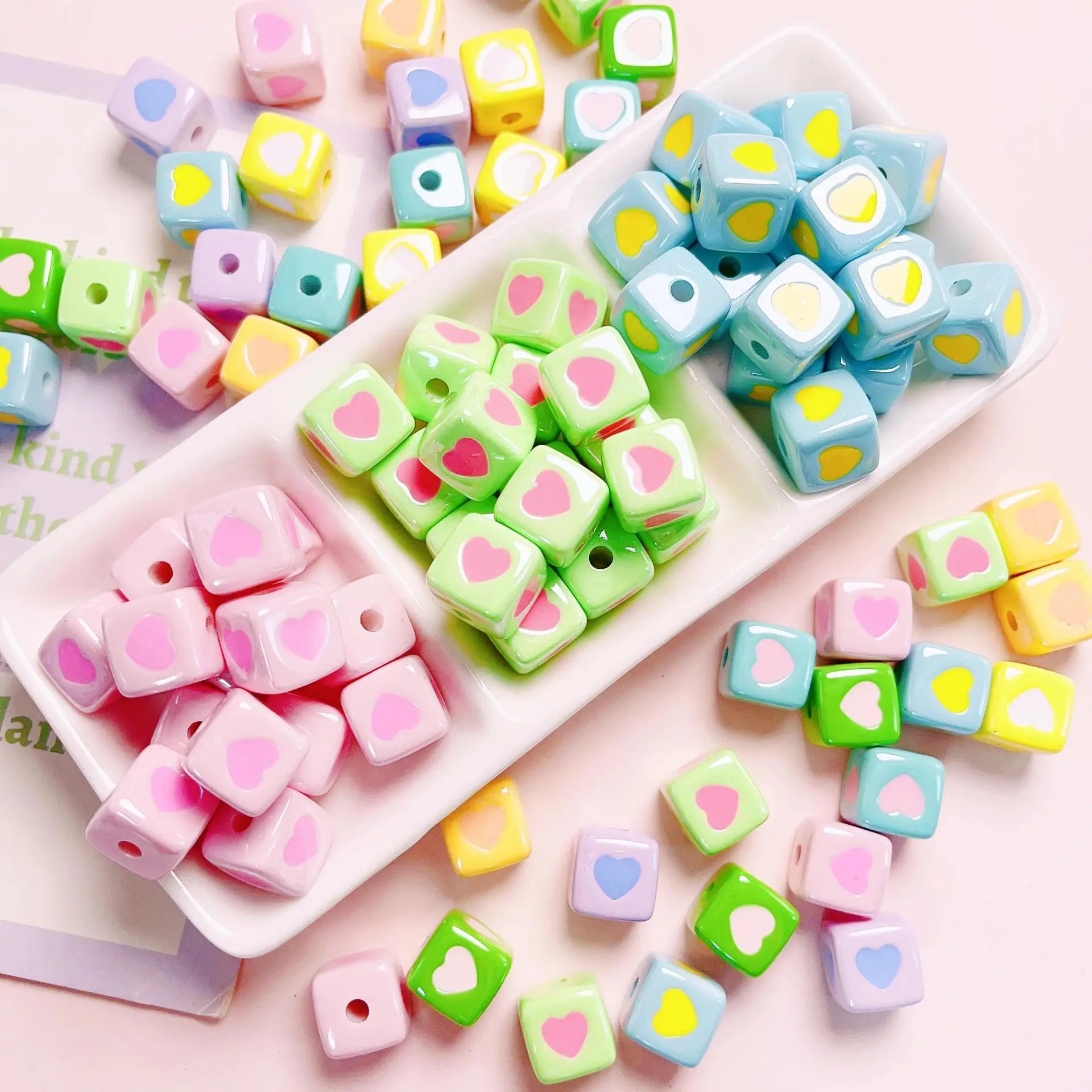 

Newest 60pcs 12mm Spring Colors Cube Acryilc Jewelry Beads with Love Heart Printing Ornament Accessories Material Necklace DIY