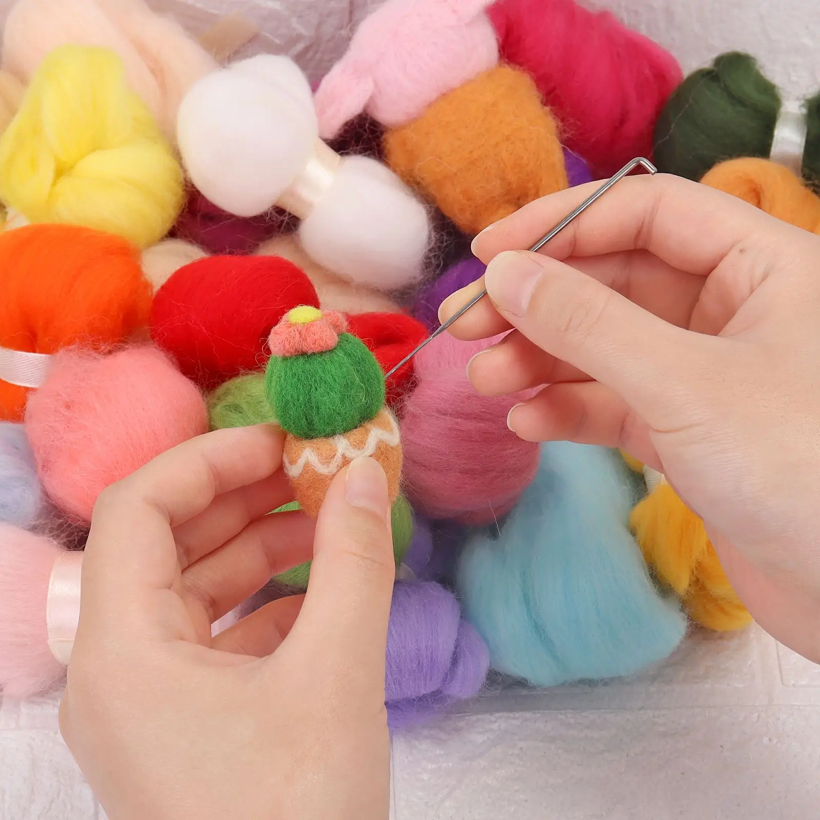 Wool Felting Kit 5g/Bag Multicolor Wool Felting DIY Cactus Ornament Felt Toys Craft Basic Materials Sheep Wool Felting Handmade Poke Tools Wool Felting Kit Needle Felt Kit Needle Felting Wool Wool Felting Needles Needle Felting Mat Wool Felt Accessories