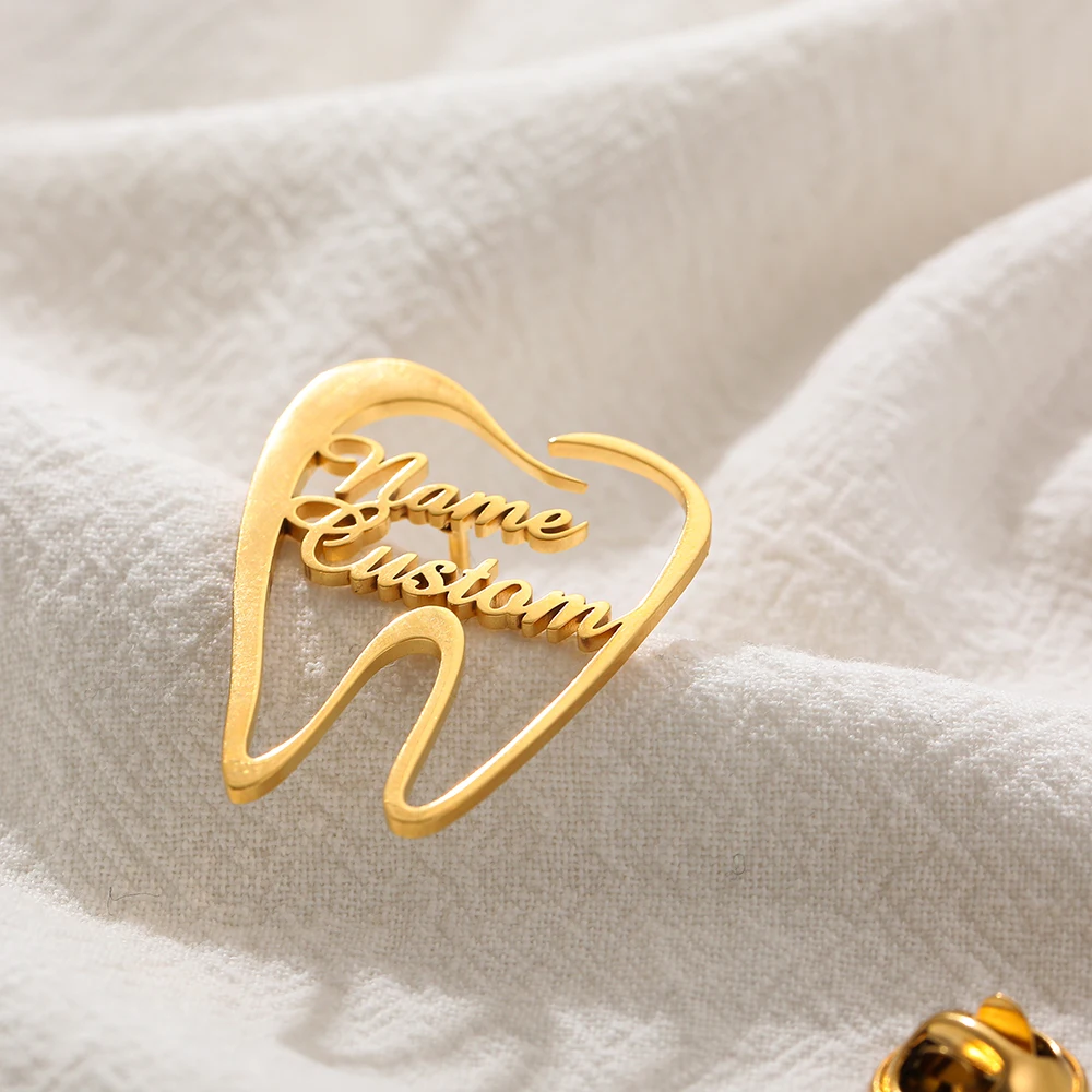 Personalized Customized Name Brooches for Women Gold Color Stainless Steel Letter Tooth Pin Badges Broochs Wedding Jewelry