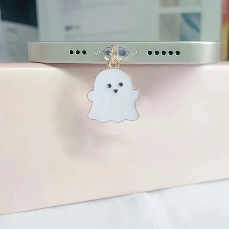 Staubschutz-Stecker für Mobiltelefone, Zubehör-Dekoration für iPhone, Typ-C-Anschluss, Staubschutz-Stecker-Anhänger, niedlicher schwarz-weißer kleiner Teufel, Halloween – Detail 4