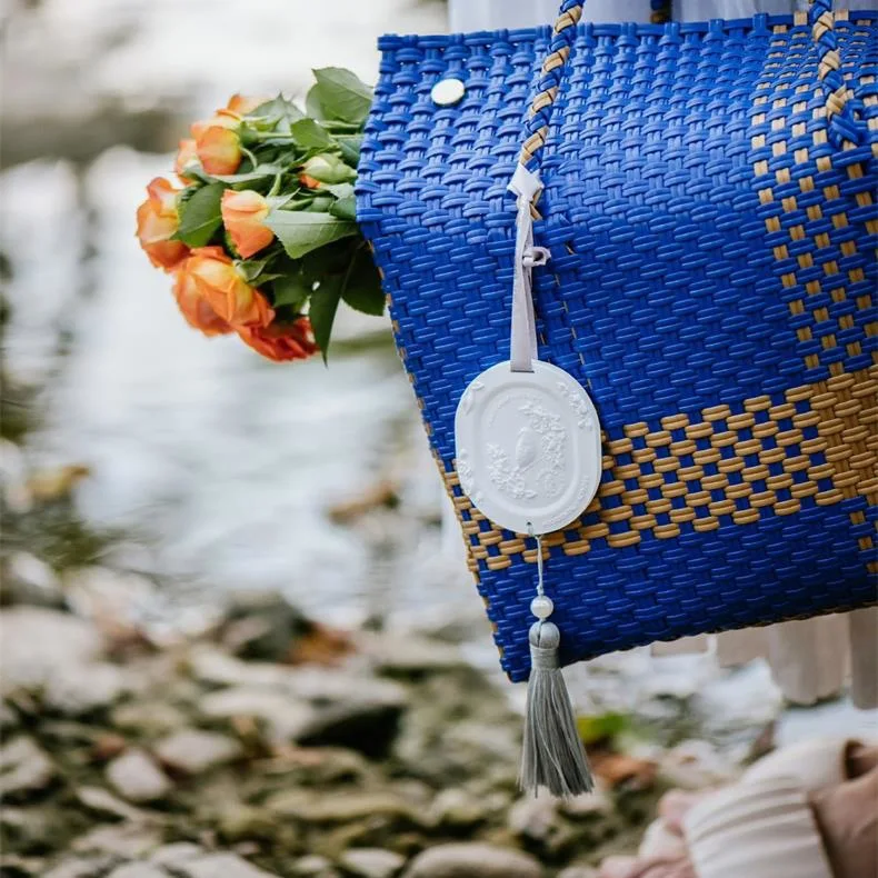 Fashion Hand-woven vegetable basket Fruit bag woven contrast color handbag Large-capacity Bump Color Woven Vegetable Basket