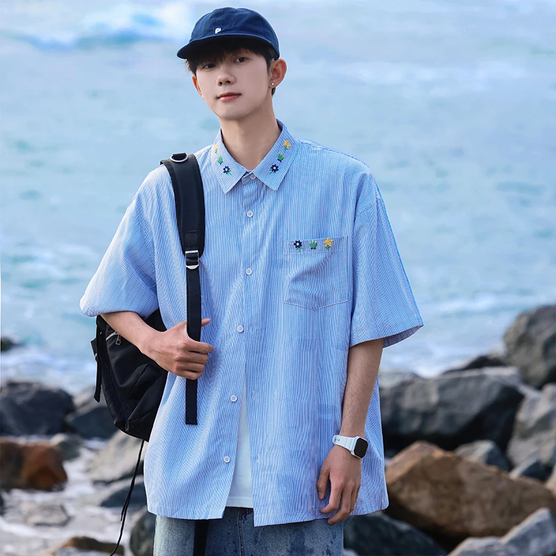 

Mens Shirts Summer Lightweight Turndown Collar Casual Button Print Top Unisex Baggy College Streetwear Couple