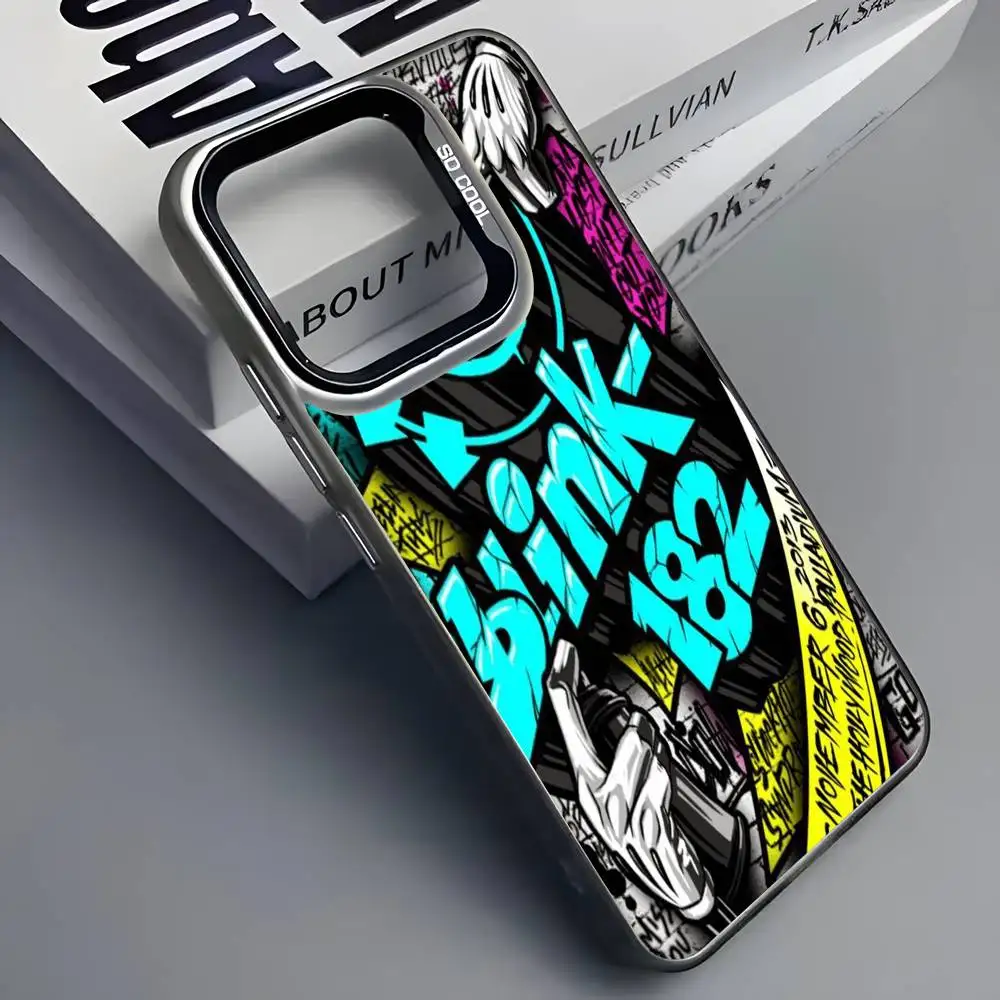 Band B-Blink-182 Handyhülle für iPhone 16 15 14 13 12 11 Pro Max Grau Schwarz Matt Laser Metallic Aurora Funda – Detail 10