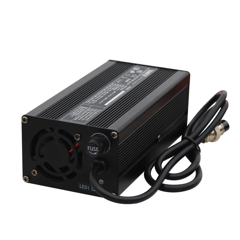Carregador de 50.4v 10a é Apropriado para a Ferramenta Elétrica Robô Interruptor Largo da Tensão da Bateria de Lítio 44.4v 12s do Veículo Elétrico com fã o - Image 5