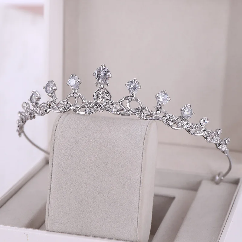 작은 크리스탈 신부 티아라, 웨딩, 프롬, 킨세아녜라 및 일상 착용을 위한 실버 라인스톤 크라운
