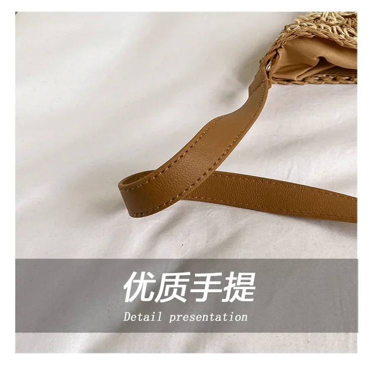 Popular Women's Woven Straw Shoulder Bag Medium Size Handbag with Handle for Beach Vacation Tote Large Capacity Beach Bags