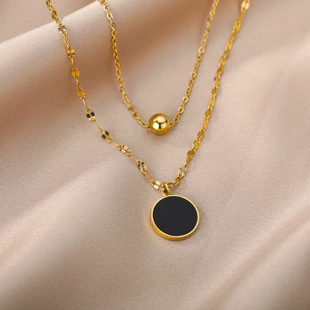 Elegant Gold Tulip Flower Pendant Necklace
