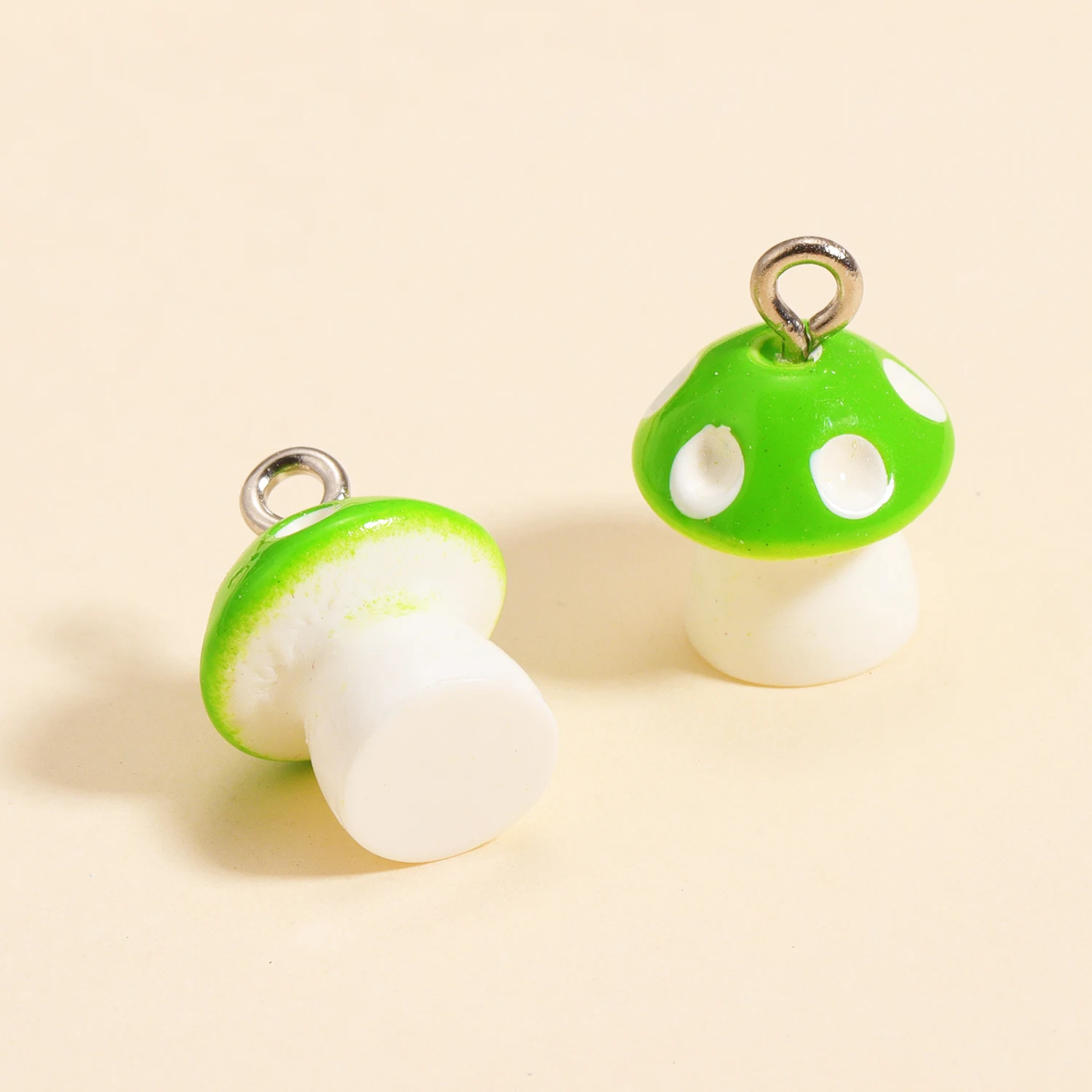 10 Stück süße bunte 3D-Pilzpflanze Gemüse Harz Charms Ohrringe Telefon Schlüsselanhänger Anhänger für DIY Schmuckherstellung Handwerk – Detail 6