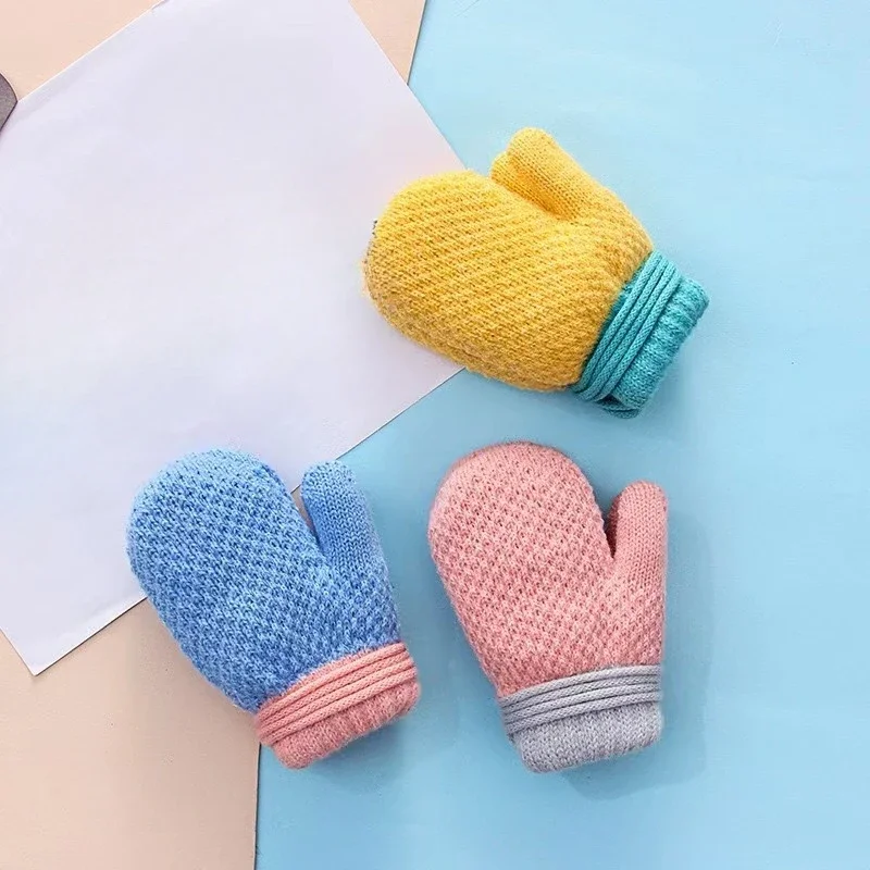 Winter Baby Boys Girls Knitted Gloves Warm Full Finger Mittens Gloves with Rope For Children Toddler Kids 0-4Years winter gloves baby mittens