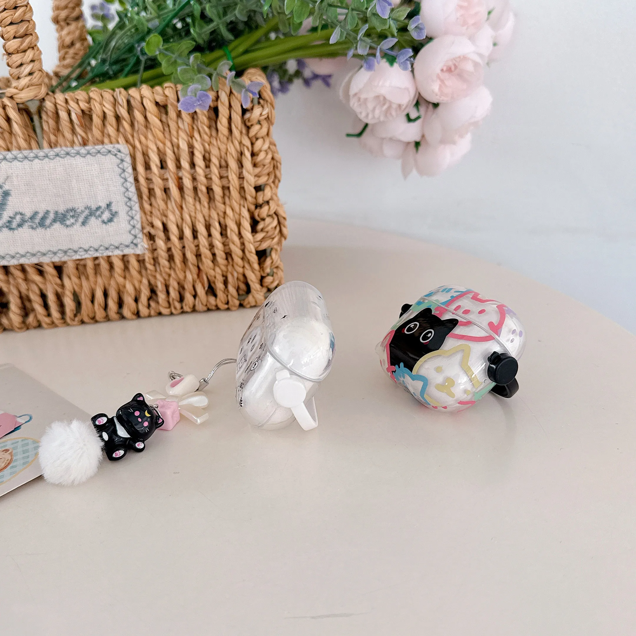 Cartoon Kitten Graffiti Earphone Case with Pendant Cover