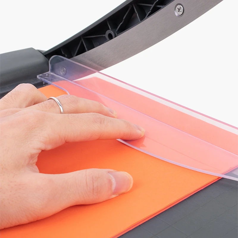 Рисунок 6 - Портативный нож для бумаги