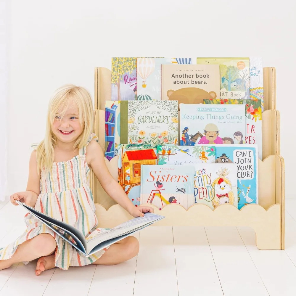 Montessori Toddler Bookshelf with Scalloped Shelves