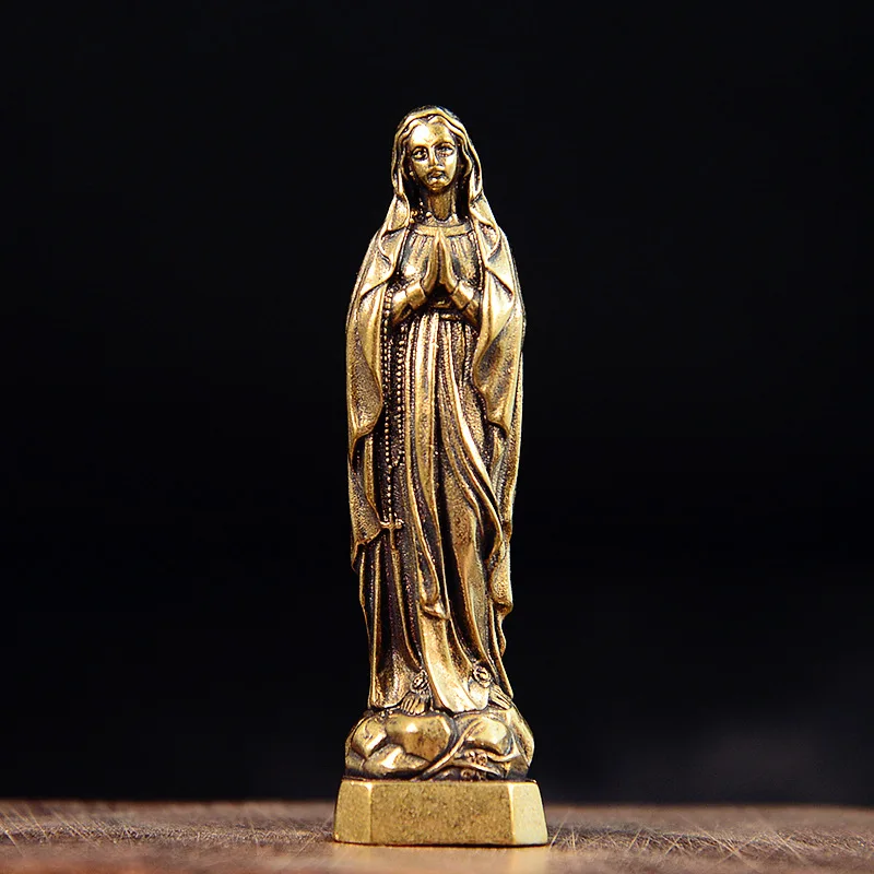 Vintage Brass Virgin Mary Keychain Pendant European and American Character Bronze Sculpture Statue Craft Old Copperware
