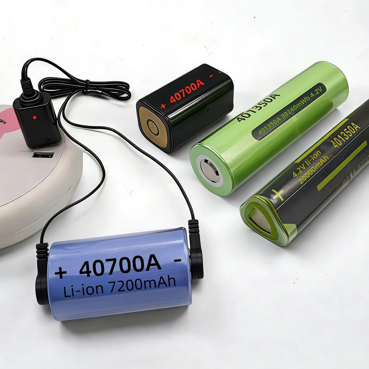 18650 16340 26650 리튬 배터리에 적합 3.7V 및 4.2V 범용 충전기 마그네틱 USB 충전 케이블 여성용 소켓