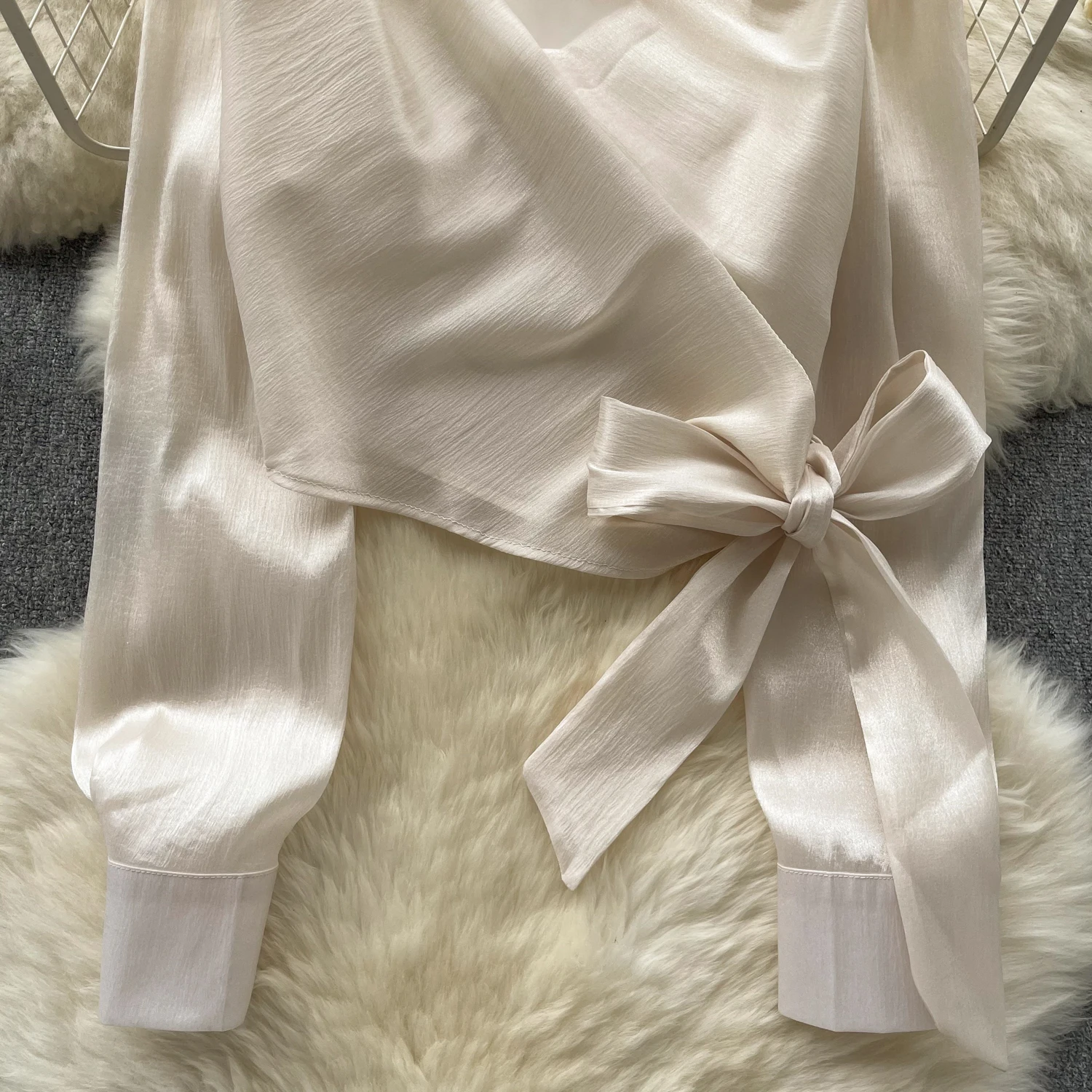 Camisa de vendaje con lazo cruzado Beige para mujer, ropa de diario francesa, Tops cortos formales con cuello en V, blusa elegante de moda, nuevo, otoño - Image 5