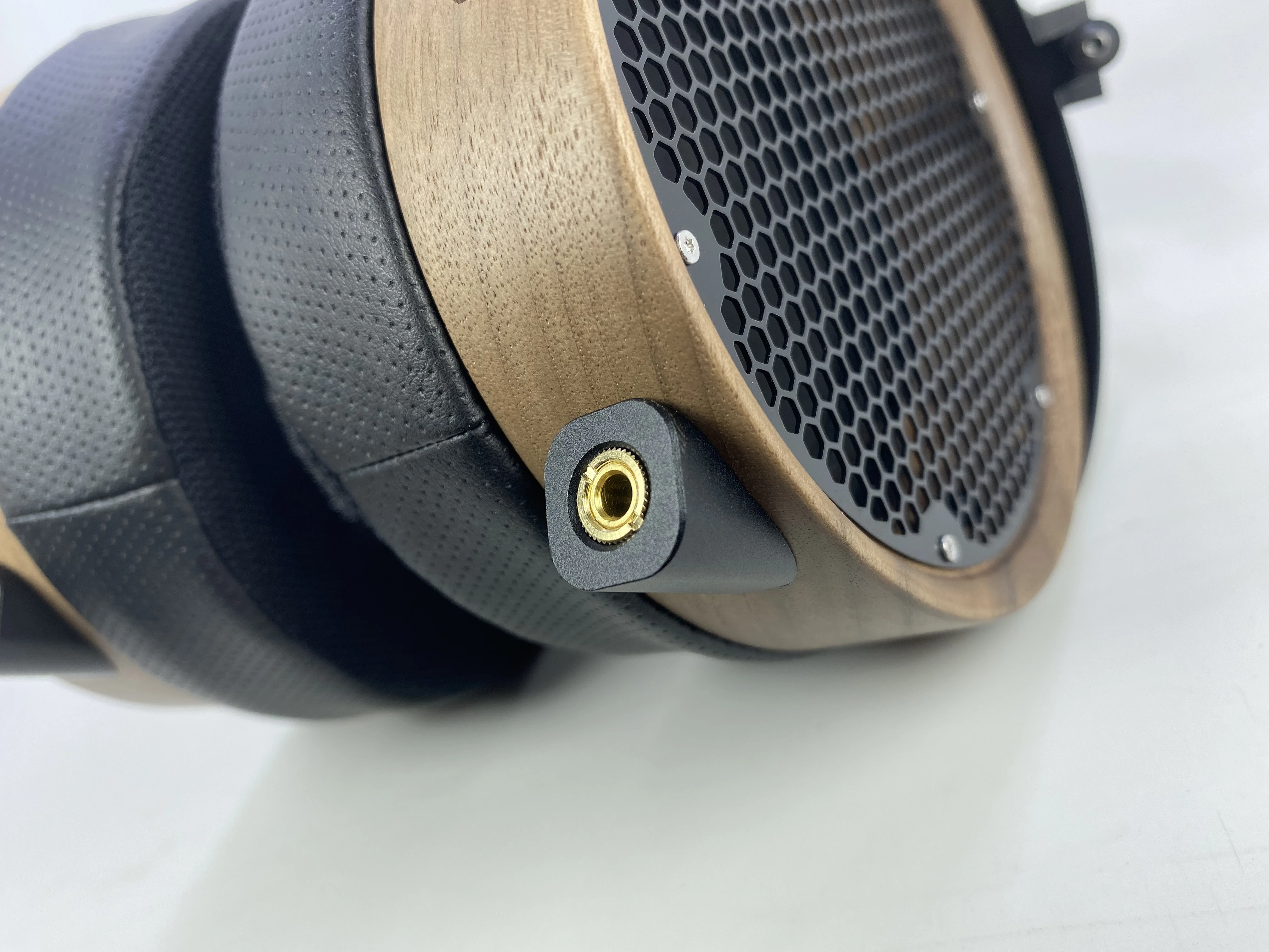 DIY wood headphone 70mm driver balance sound popular vocals