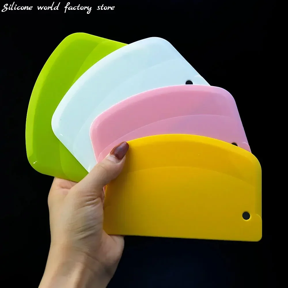 Polychrome Plastic Scraper Cake Cream Scraper Flour Dough Cutting Knife Intestine Powder Kitchen DIY Tools Baking Tools baking tool dough scraper dough cutter cake scraper baking accessories