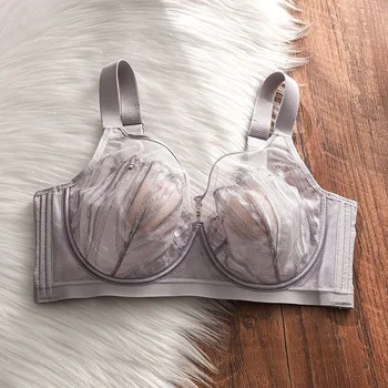 soutien-gorge-violet-uniquement