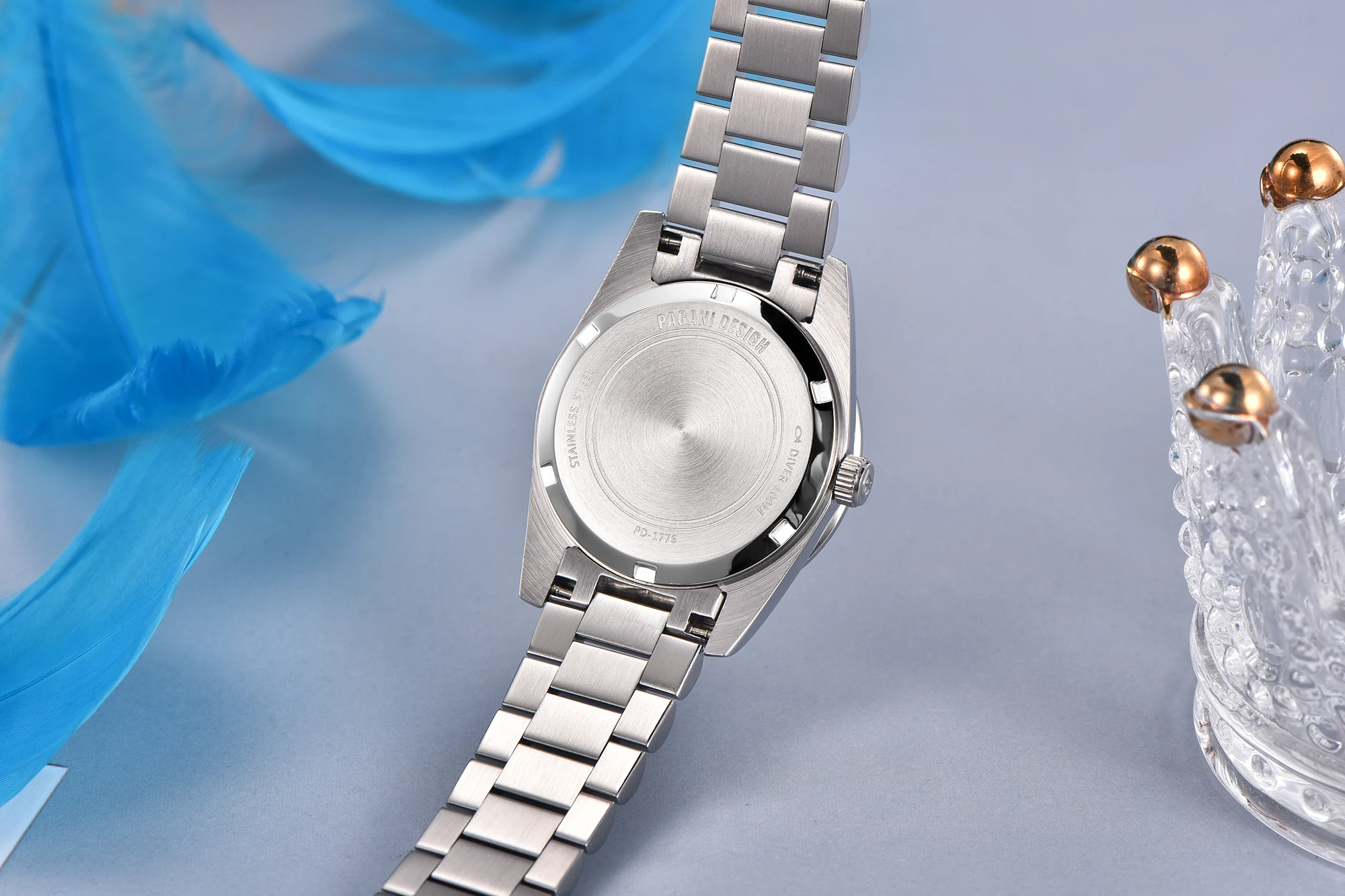 Stylish Pagani Design women’s watch with sapphire glass and stainless steel strap