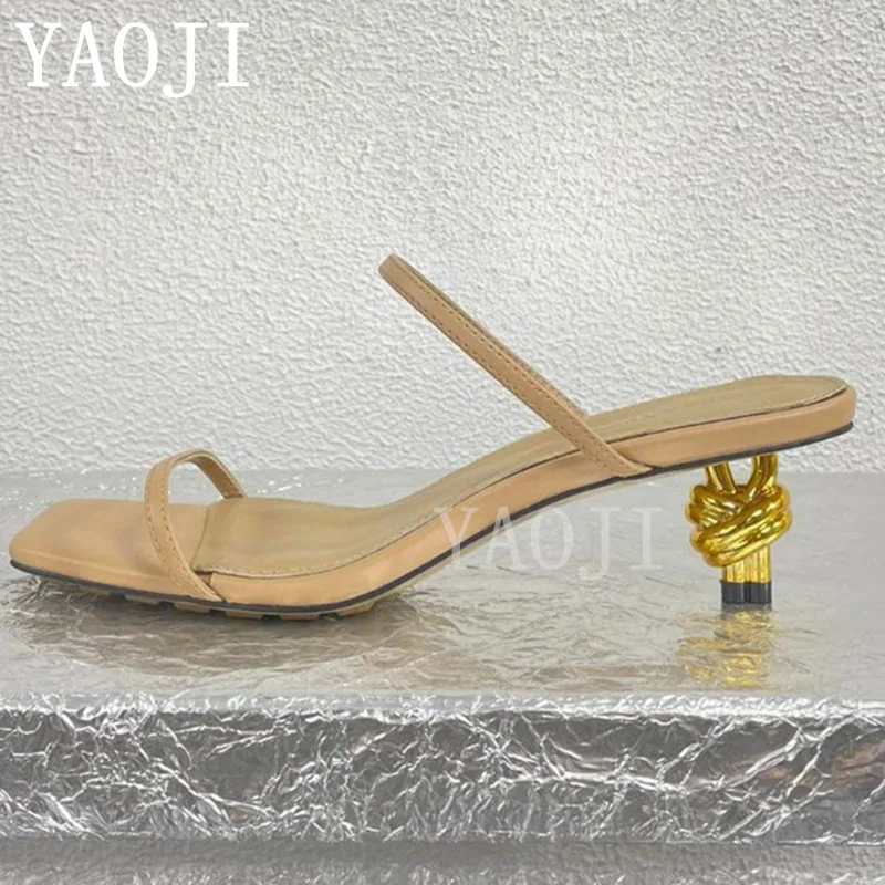 

Summer Kitten Heels Slippers Women Genuine Leather One Strap Runway Shoes Women Metal Strange Style High Heels Sandals Woman