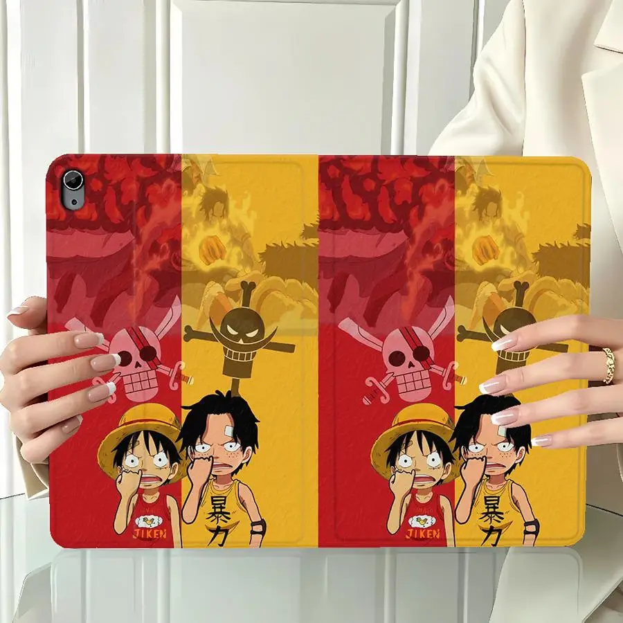 Enhanced Tablet Case with Pencil Holder - Sleek and Durable Design