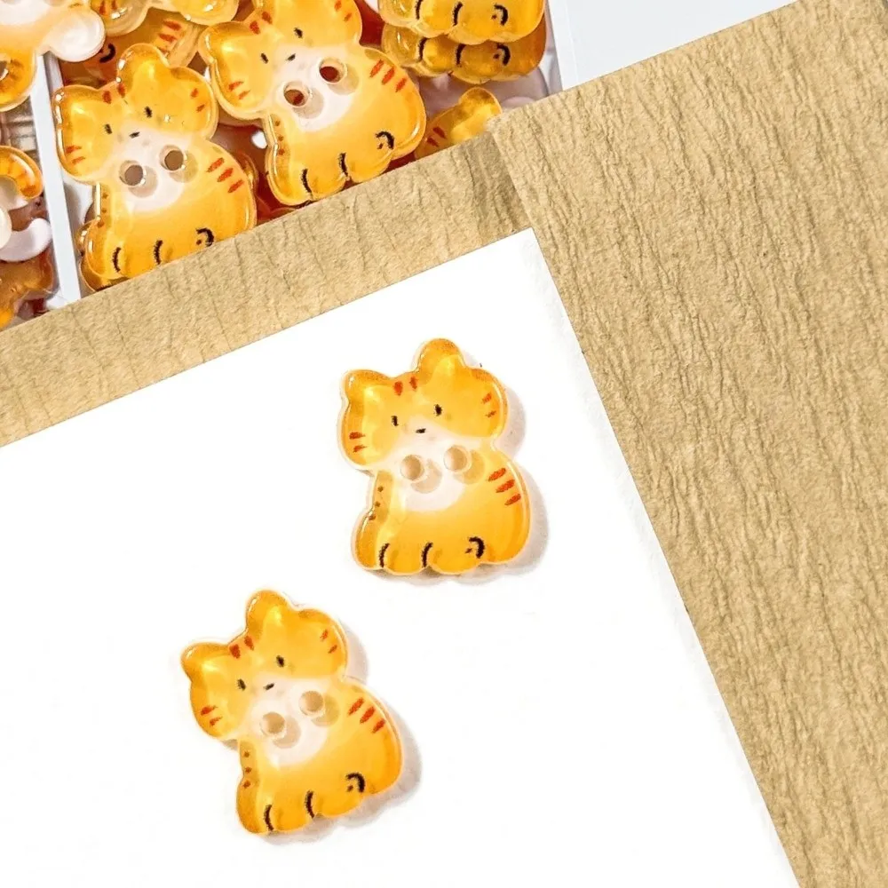 30pcs 회색 고양이 크리 에이 티브 키티 버튼 귀여운 유행 테이비 고양이 버튼 수지 생강 고양이 버튼 의류 액세서리