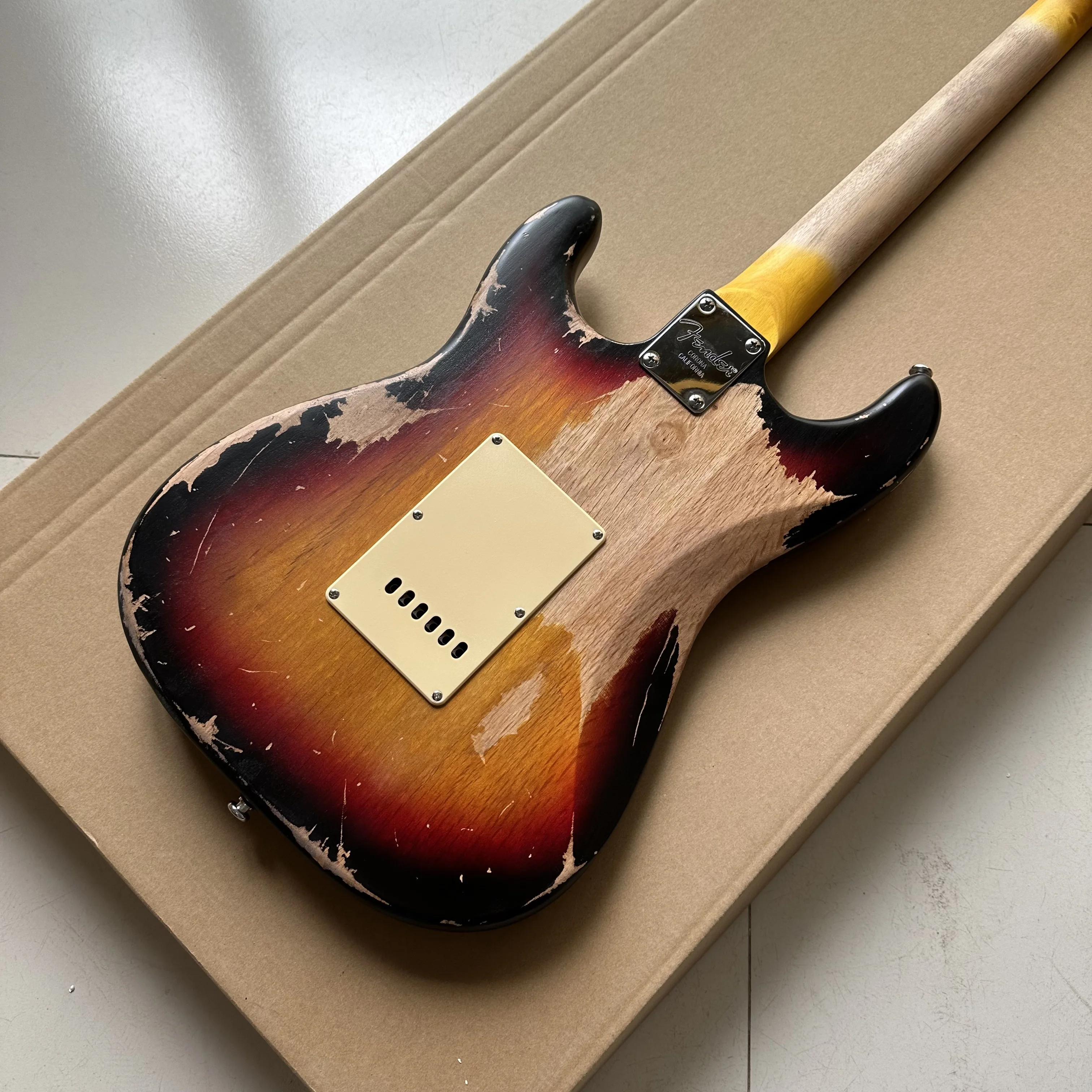 Heavy Relic Sunburst Color Guitars High Quality Guitar