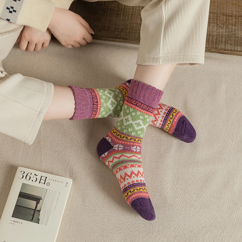 5 Paare/los Neue Witner Dicke Warme Frauen Socken Vintage Weihnachten Socken Bunte Socken Geschenk Freie größe YM7020 – Detail 3