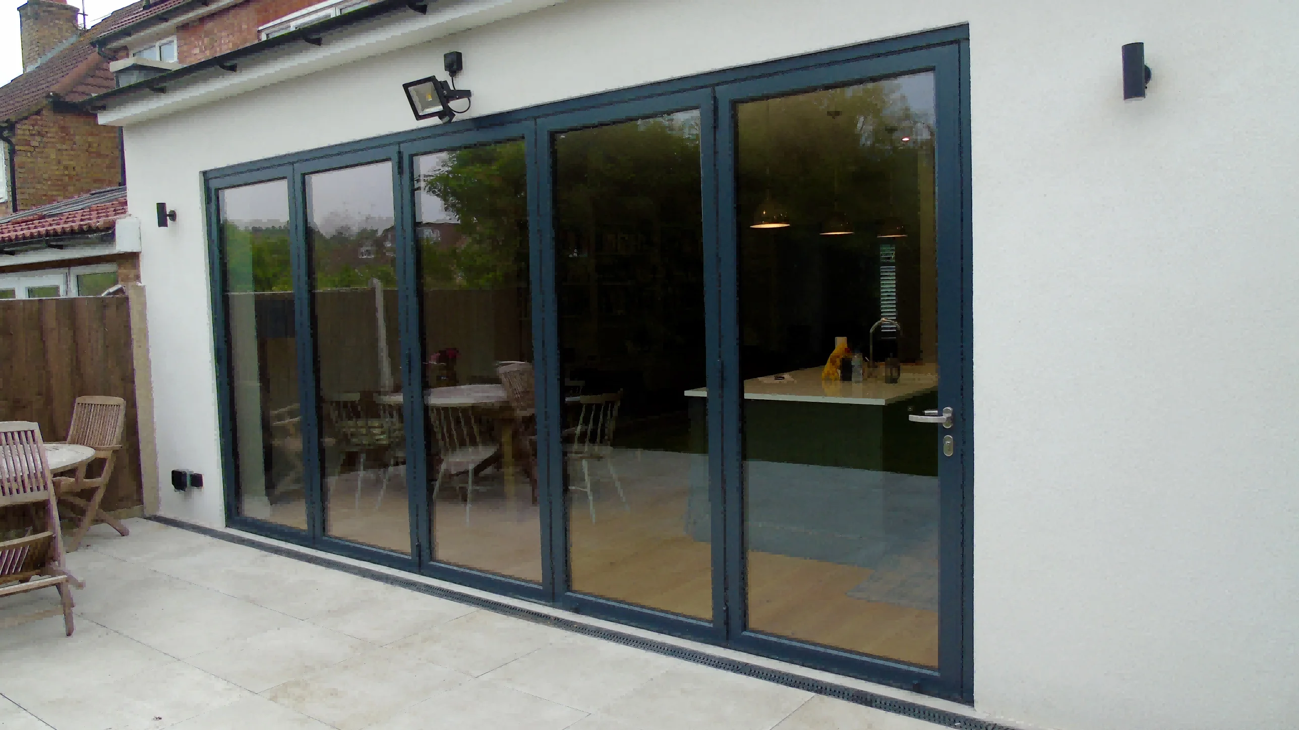 Accordion Doors for House Modern Apartment Villa Aluminum Frame Double Glazed Folding Doors High Security Home Decoration