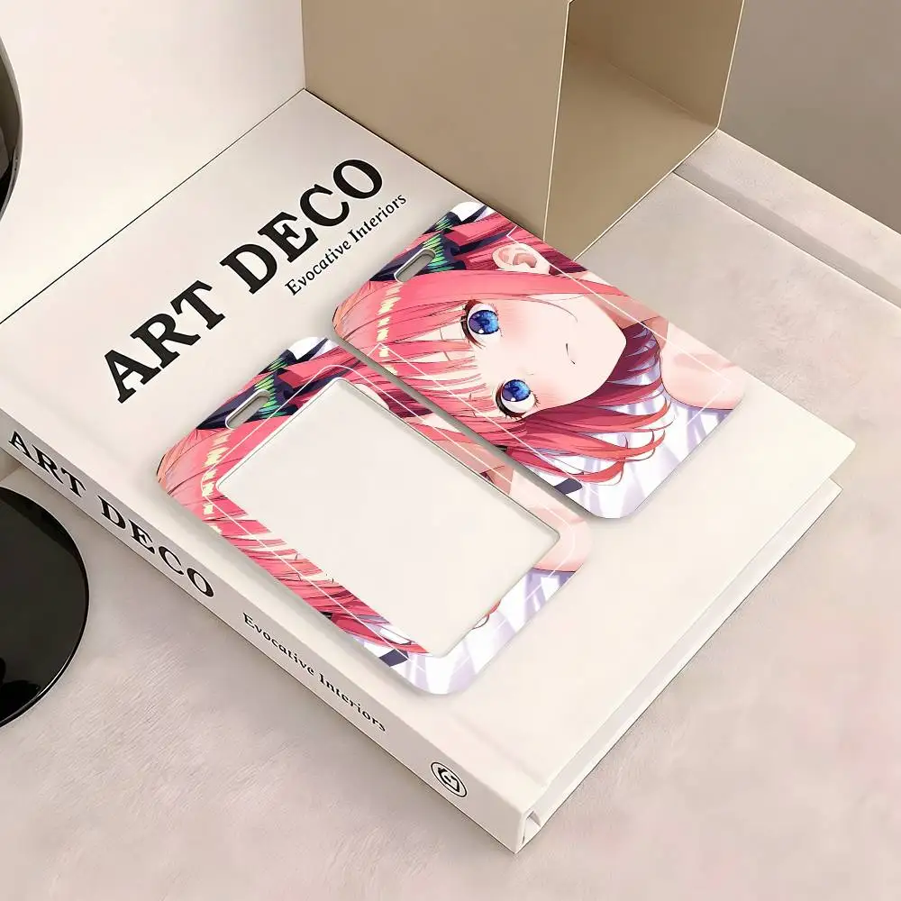 나카노 니노 LOVE 애니메이션 The Quintessential Quintuplets ID 카드 슬리브 학교 카드 액세스 ID 카드 보호 슬리브 Easy Push