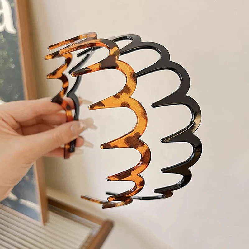 WLLHYF 3 Pieces Sharks Tooth Hair Comb Plastic Non Slip Headband Wa
