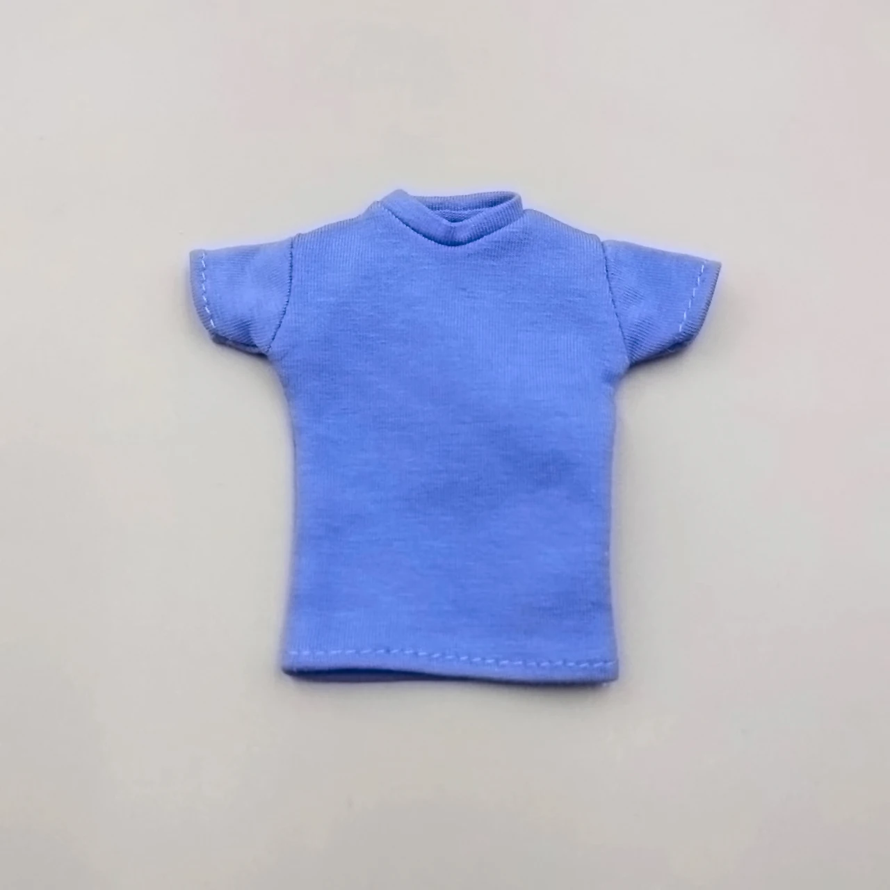 Black T-Shirt Accessory for 12 Action Figures (1/6 Scale)