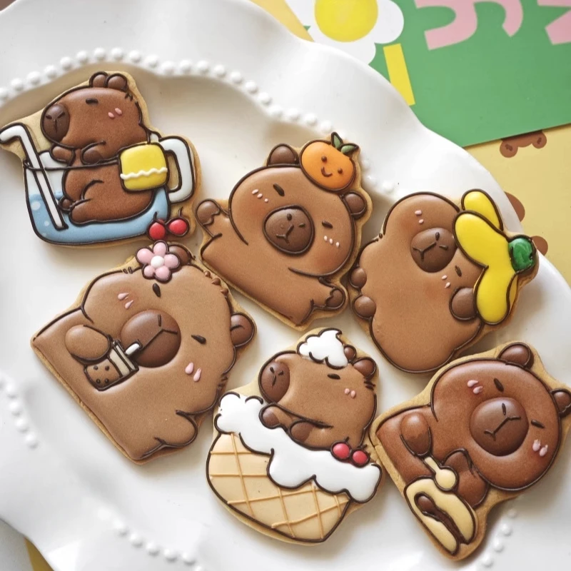 Cute Capybara Biscuit Mold Cartoon Animal Cookie Cutter and Stamps Fondant Cake Decoration Baking Tools Kitchen Gadget